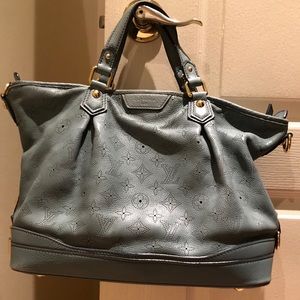 LV Ciel Mahina Leather Stellr PM bag